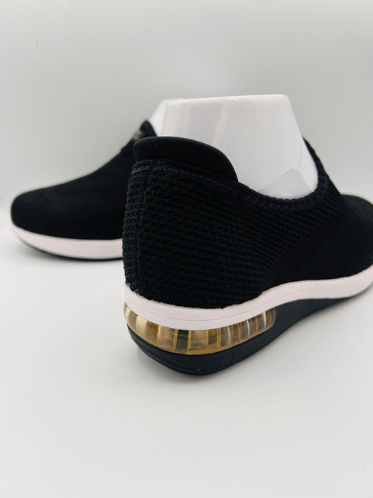 Modare Ultra Comfort Slip-On Sneakers