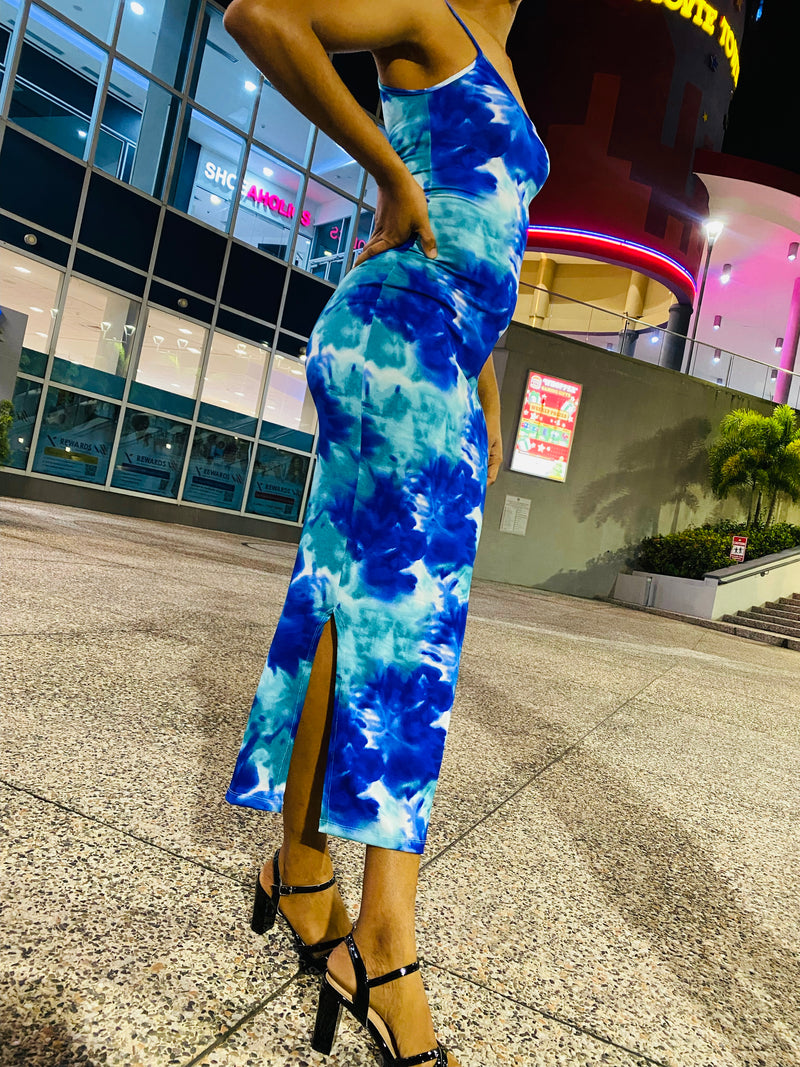 Volaré Fashion Essnce Multi Color Solid Cami Dress