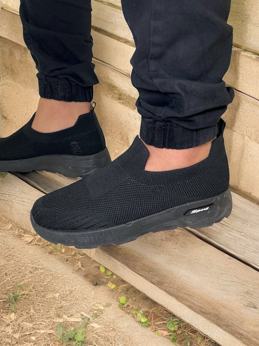 SHIDaQIN Cloud Walkers - Slip-On Knit Sneakers