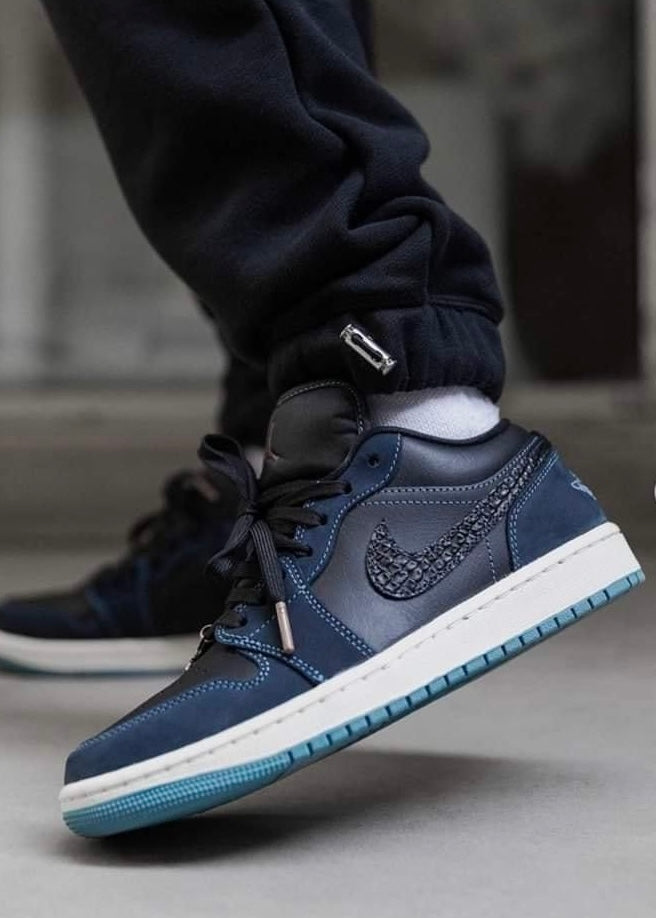 Air Jordan 1 Low Midnight Navy Infinite Styles