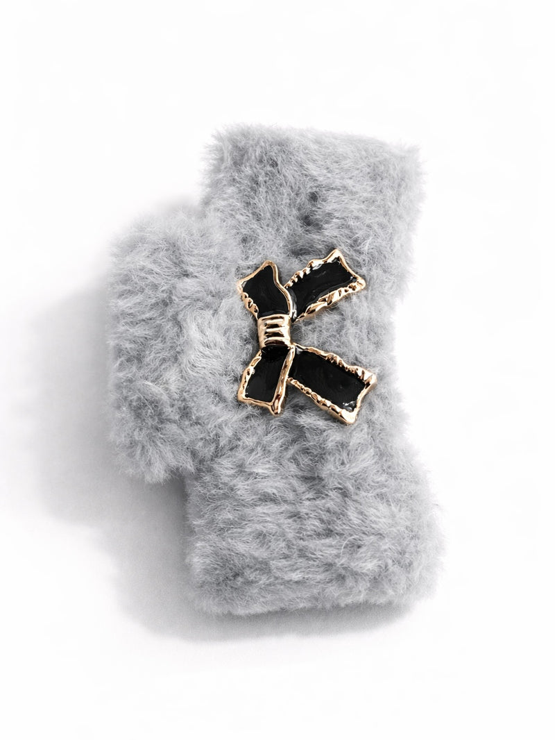 Fuzzy Bow Luxe Claw Clip 3058-6