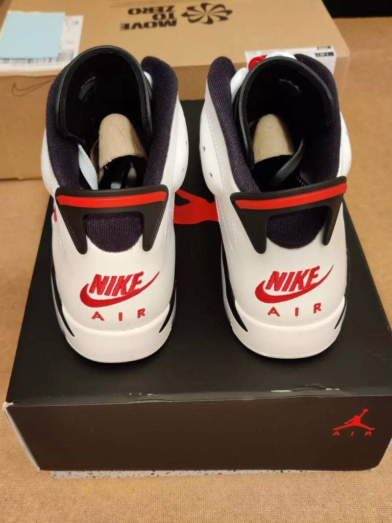 NIKE Air Jordan 6 VI Carmine