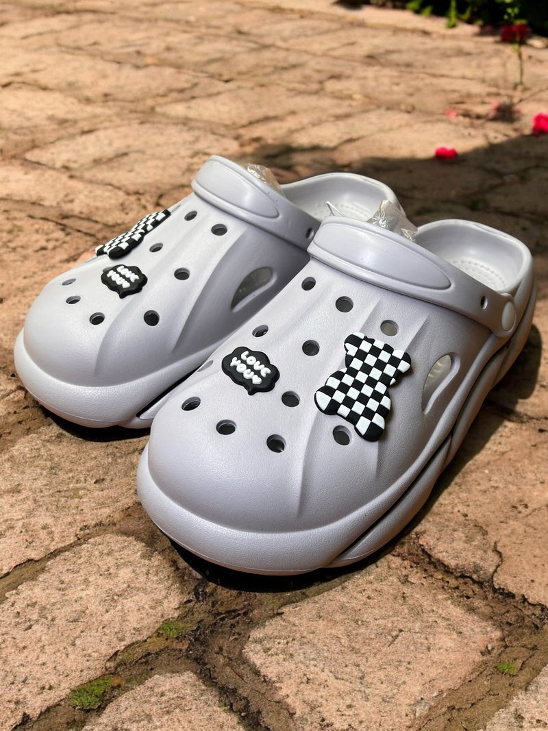 Trendy Slip-On Clogs with Checkerboard Charm and “Love You” Accent