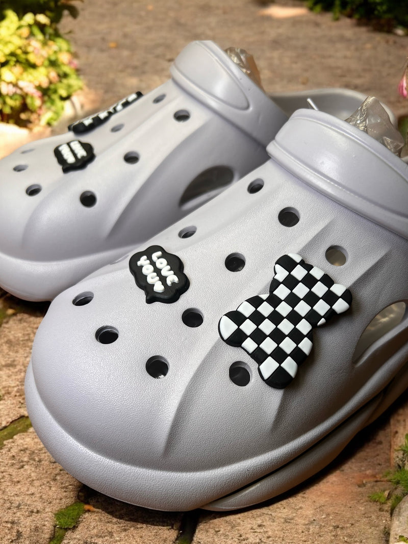 Trendy Slip-On Clogs with Checkerboard Charm and “Love You” Accent
