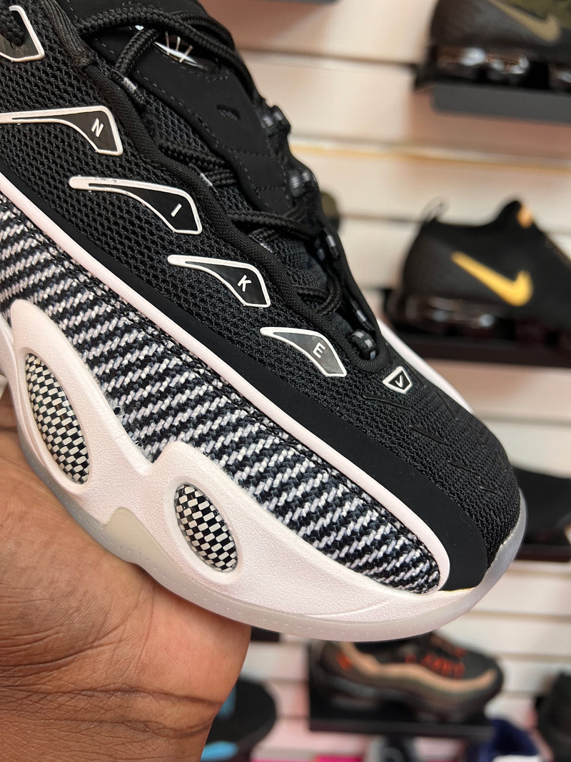 Drake x Nike NOCTA Glide Black/White