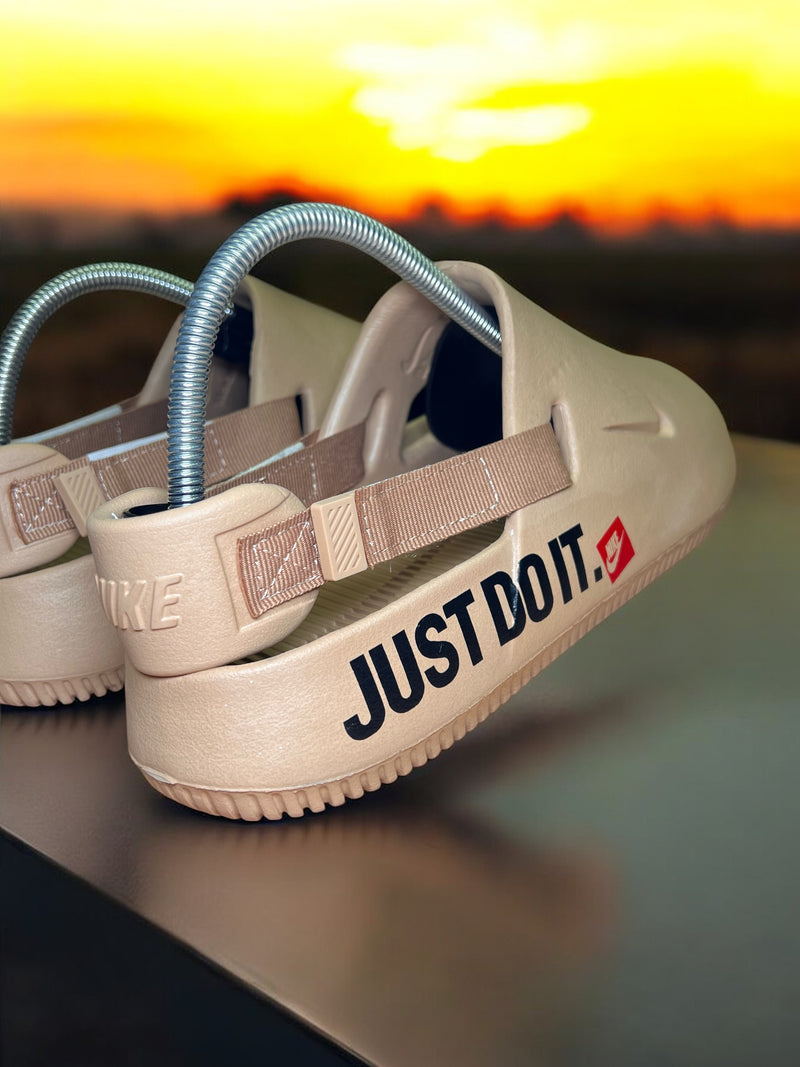 Nike Calm “Just Do It” Slides – Comfortable & Stylish All Day Long