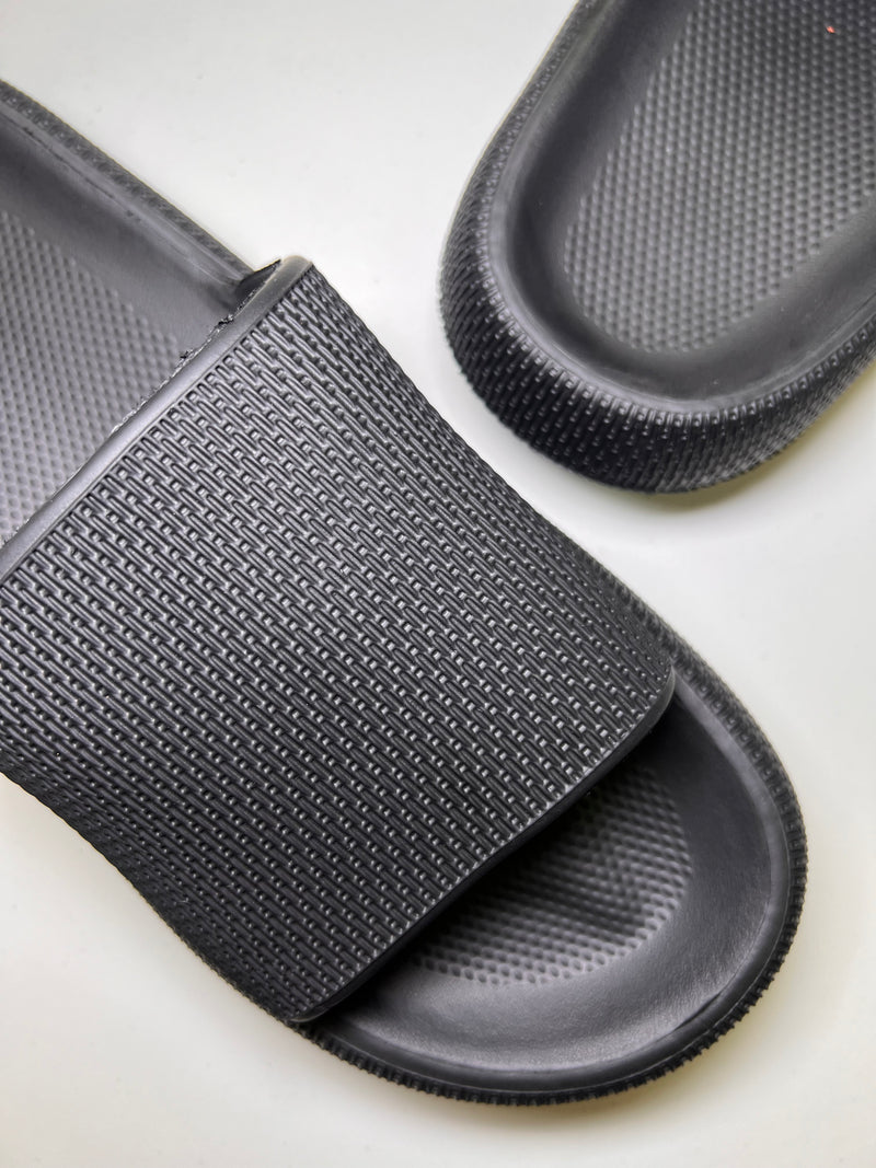 Infinite Styles Men’s Feather Cloud Slide