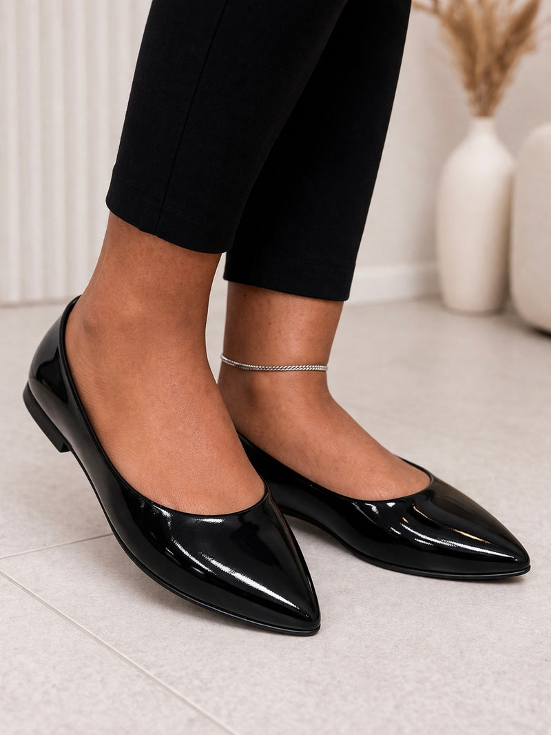 Beira Rio Pointed-Toe Comfort Ballet Flats 4136.395