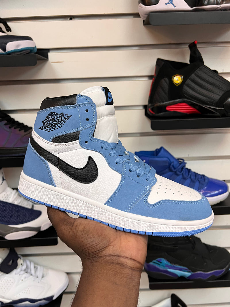 Air Jordan 1 Retro High OG - University Blue Edition