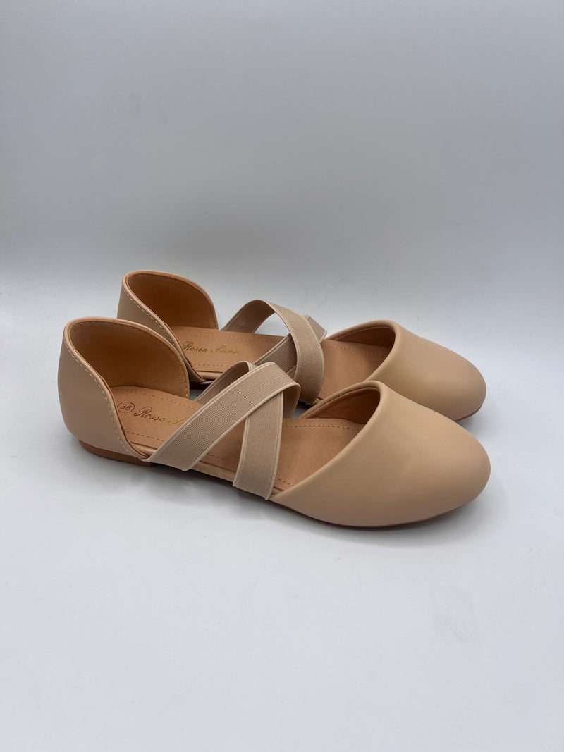 Ladies Cross-Strap Closed-Toe Shoes