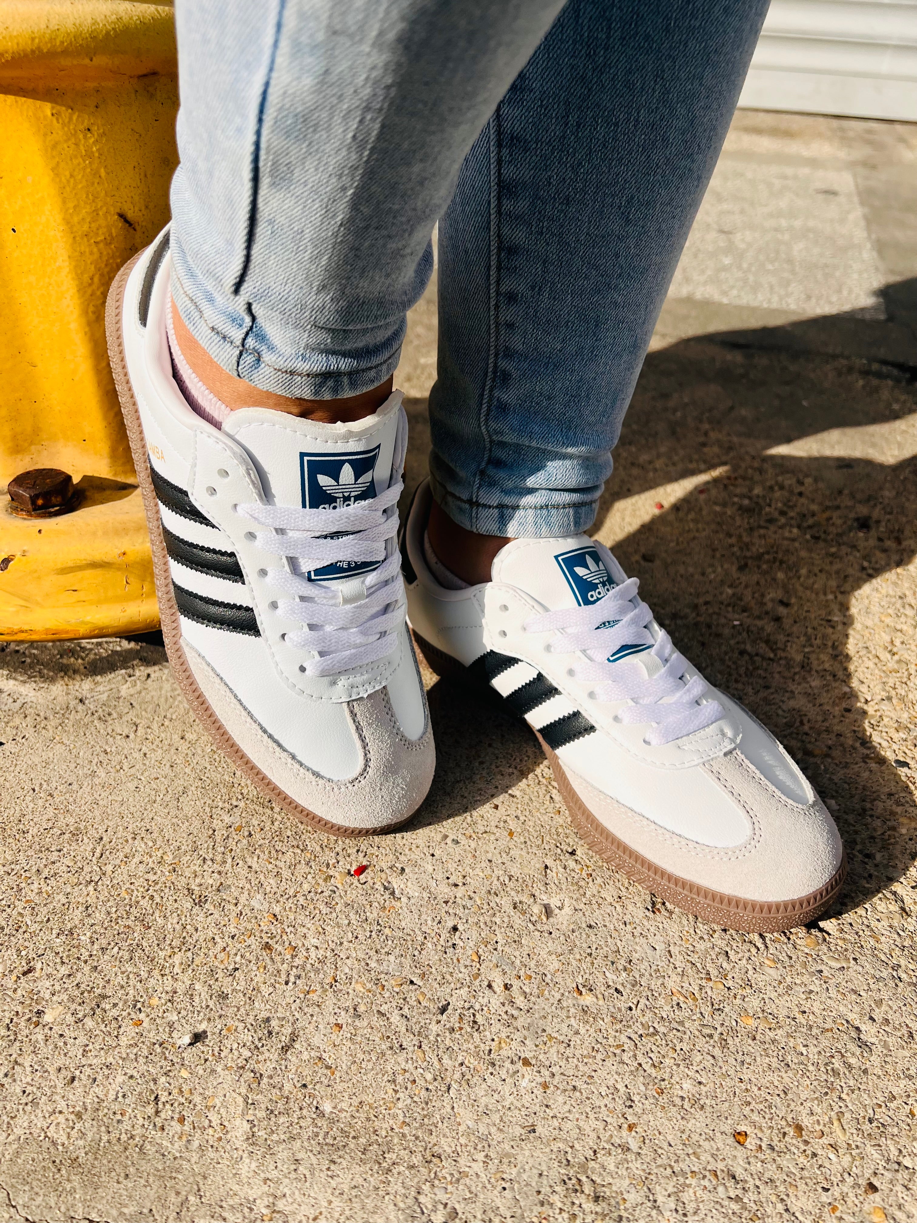 adidas Samba Classic OG Sneakers B75807 — Infinite Styles