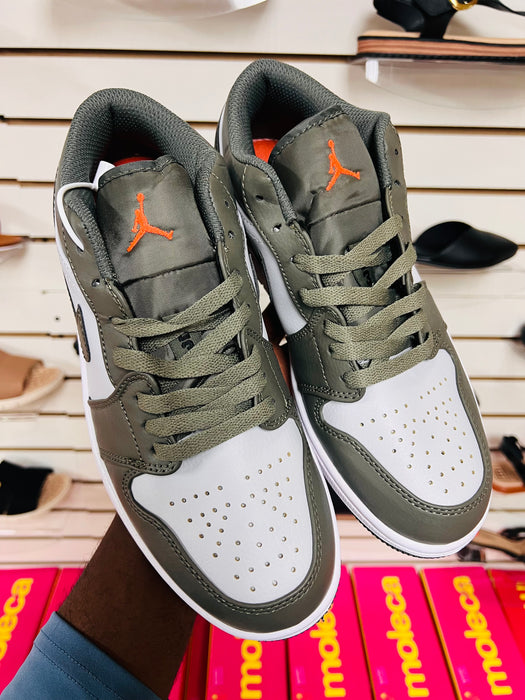 Air Jordan 1 Low ‘Olive Grey’ Sneakers