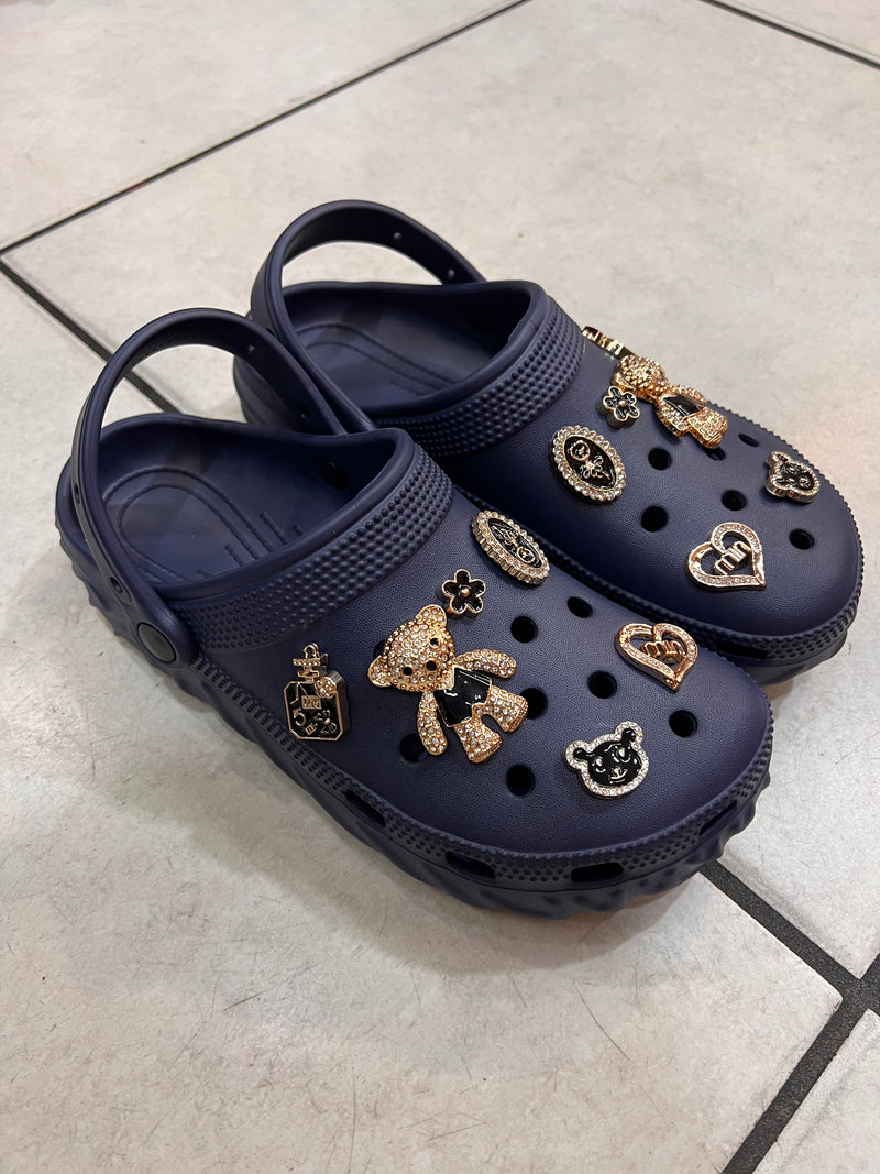 Charm Luxe Comfort Clogs A087