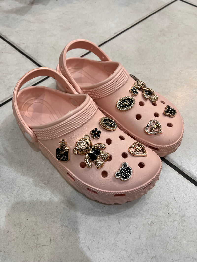 Charm Luxe Comfort Clogs A087