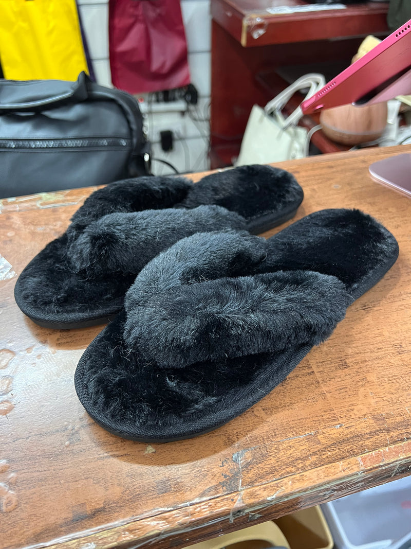 Cloudy Cozy Fluffy Cross-Band Bedroom Slippers A-096