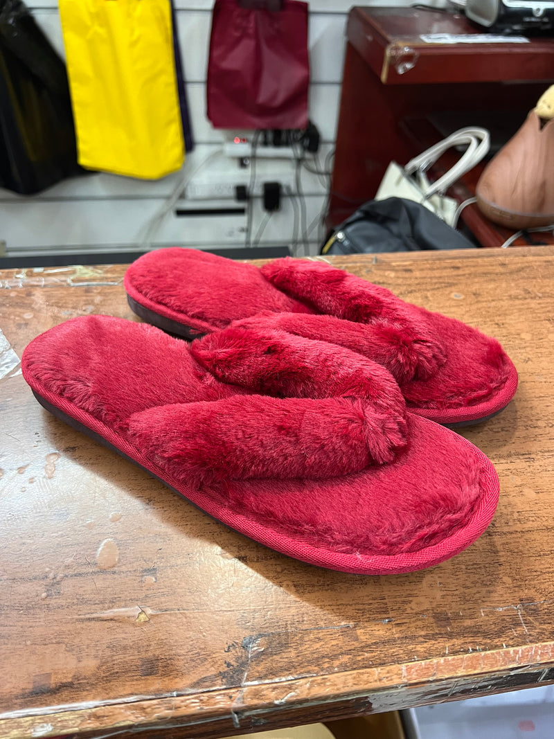 Cloudy Cozy Fluffy Cross-Band Bedroom Slippers A-096