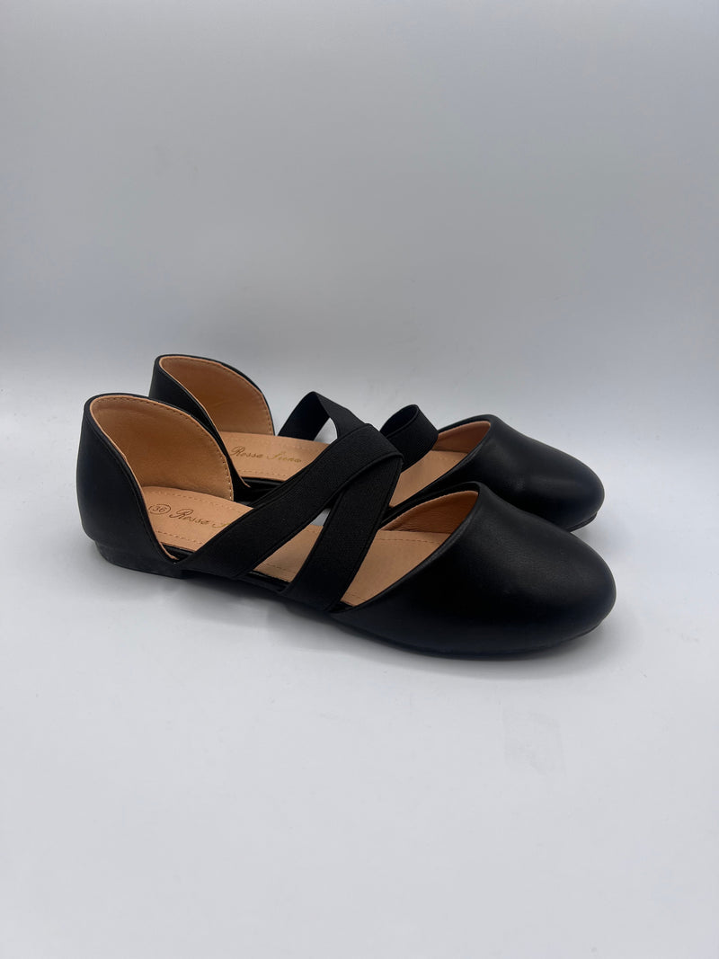 Ladies Cross-Strap Closed-Toe Shoes