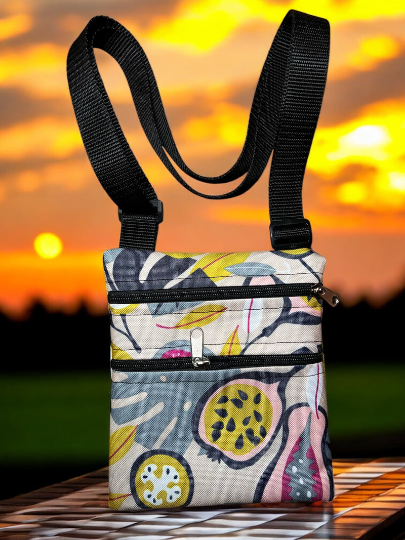 Vibrant Crossbody Bag – Fun & Functional