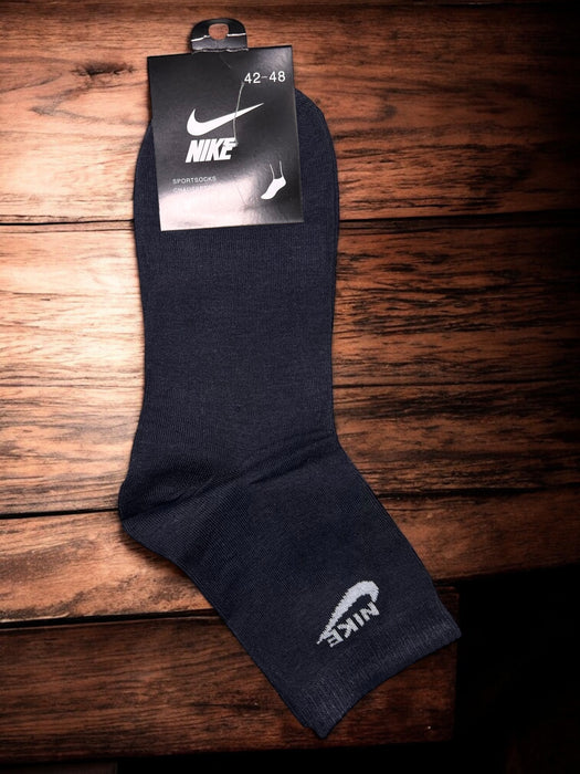 Performance Sports Socks – Breathable & Cushioned for Everyday Comfort