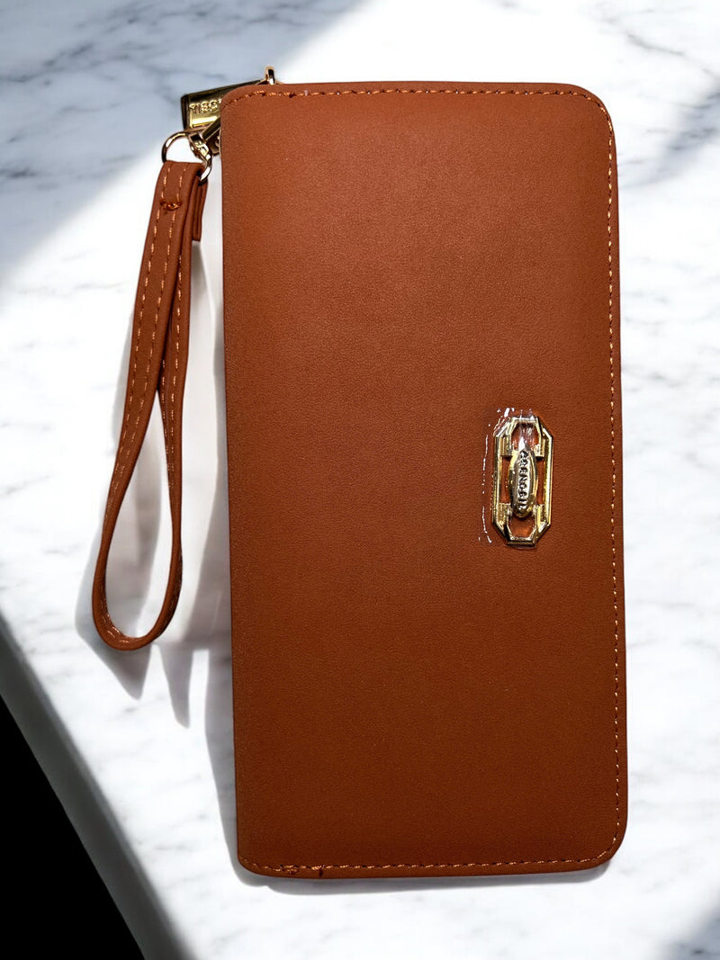 Sleek Minimalist Wristlet Wallet D4245