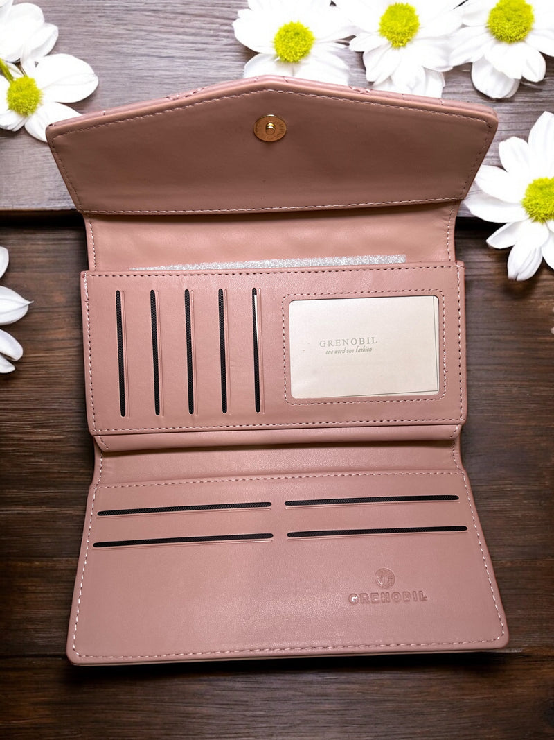 Quilted Elegance Wallet – Grenobil Collection D-9197