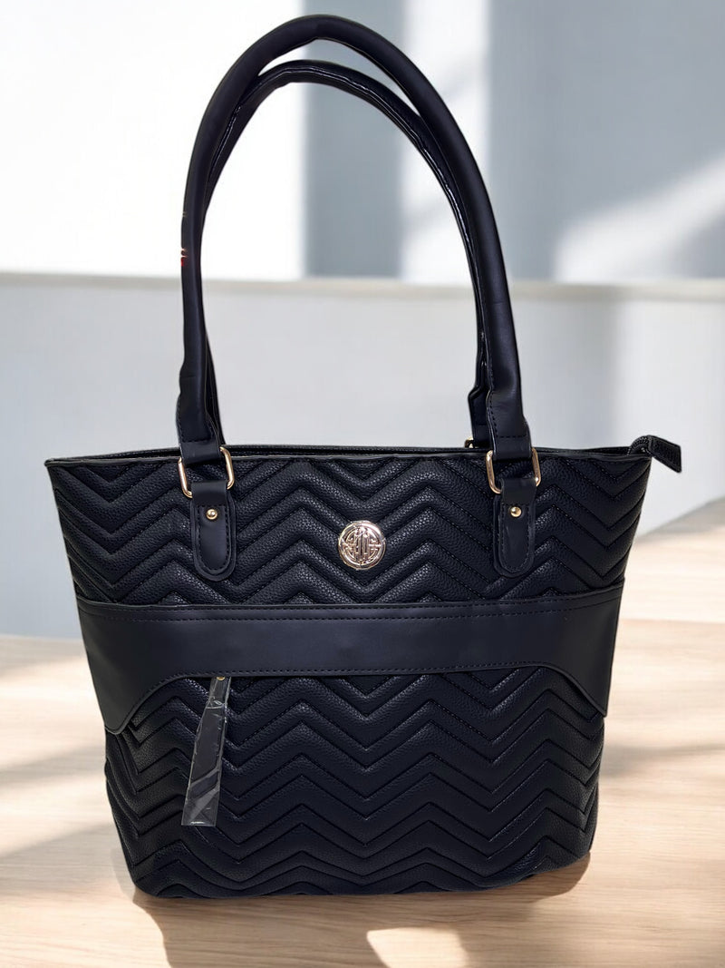 Chevron Chic Tote Bag – Elegant & Everyday Ready BYQ05
