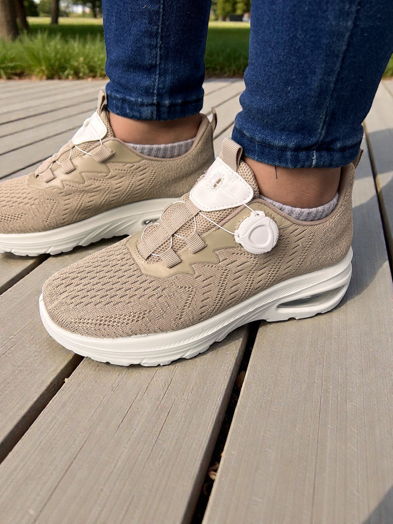 Soft Steps AirLite SpinLock Sneakers VAP-1