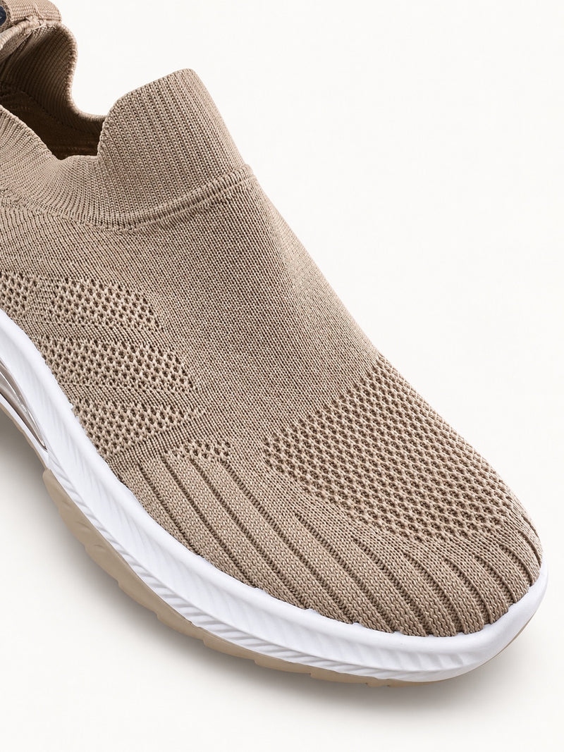 Beige A1-1 AeroKnit sneaker knit texture detail